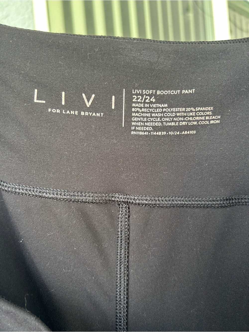 Livi by Lane Bryant Soft Bootcut Stretchy Pull On Comfortable Pants Size 22/24 - Picture 5 of 5